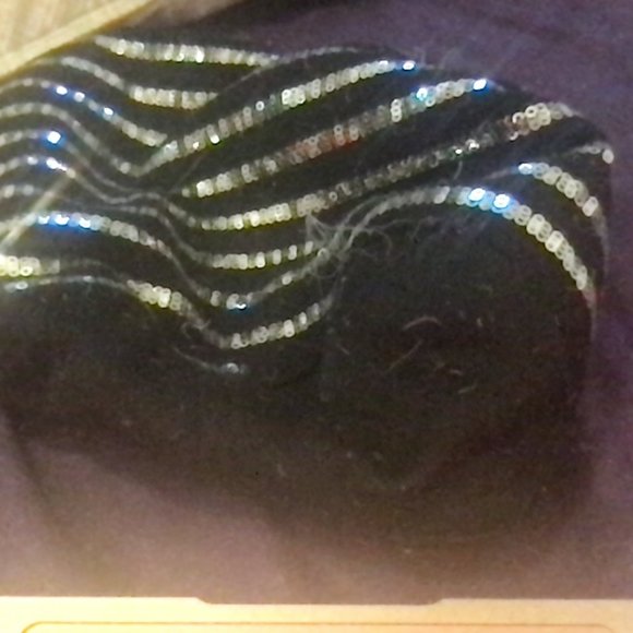 Black and Silver Sequin Hat - Picture 3 of 4